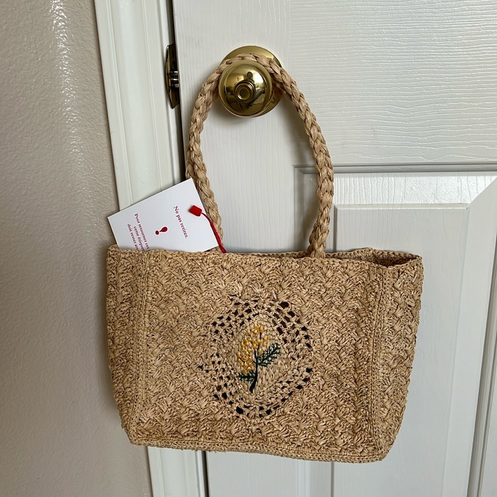 Rouje Peralek Naturel color Basket NWT